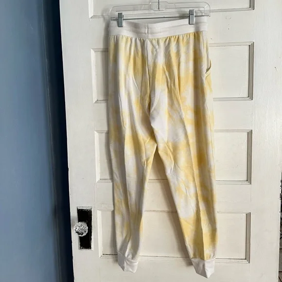 NWOT Stars Above Beautifully Soft Fleece Joggers in Yellow Tie Dye - Picture 4 of 4